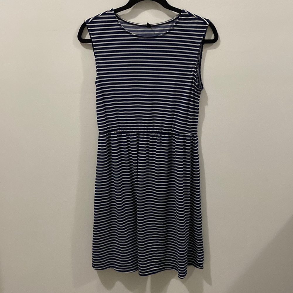 UNIQLO Striped Sleeveless Lightweight Dress